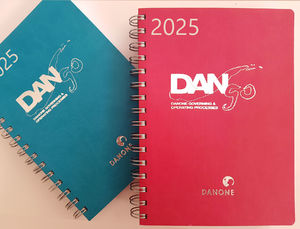 Agenda personnalisé photo : Agenda personnalisé couverture souple reliure spirale Wire'o Toutes 1